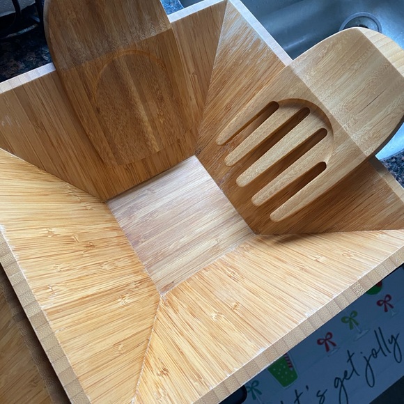 Vintage square stackable Pampered Chef Salad bowls with tongs - Picture 2 of 4